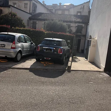 Papere E Tulipani Apartament