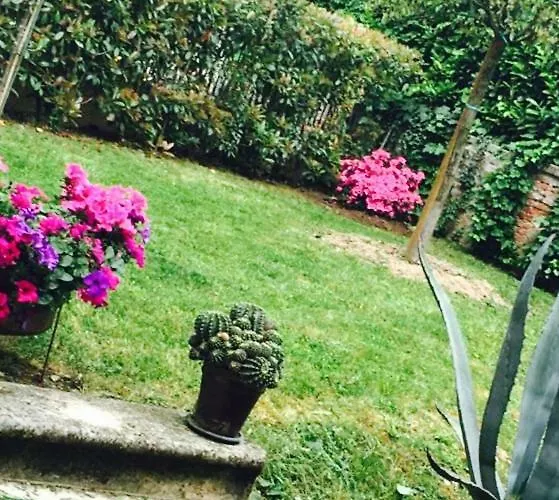 Papere E Tulipani Lägenhet *